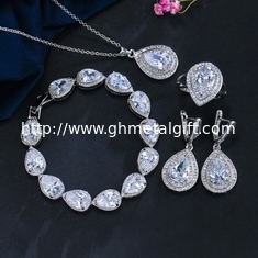 China Water Drop Rhinestone Long Pendant Full Crystal Silver Plated Necklace &amp; Earrings Elegant Bridal Wedding Jewelry Set supplier