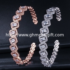 China AAA+ Elegant Square CZ Bracelets Zircon Tennis charm Bracelets &amp; bangles CZ Bracelets &amp; bangle Wedding Jewelry supplier