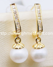 China Elegant Earring for Women Gold Color with Big Round Pearl Earring Classic Jewelry Valentine's Day Gift Pearl Earring supplier