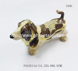 China Wholesale dogs shaped jewelry boxes metal favor boxes gift box supplier