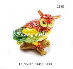 China bird metal jewelry box owl bird trinket boxes owl alloy animal trinket jewelry box supplier