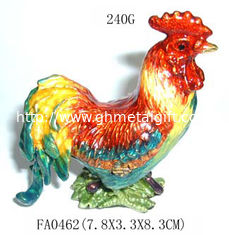 China Jewlery packaging box rooster shape jewelry box rooster style jewelry box supplier
